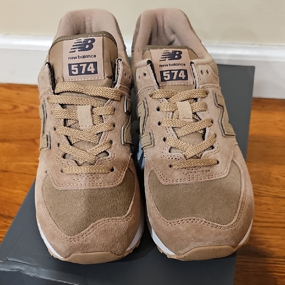 New Balance Brown Suede Sneakers - Picture 4 of 9